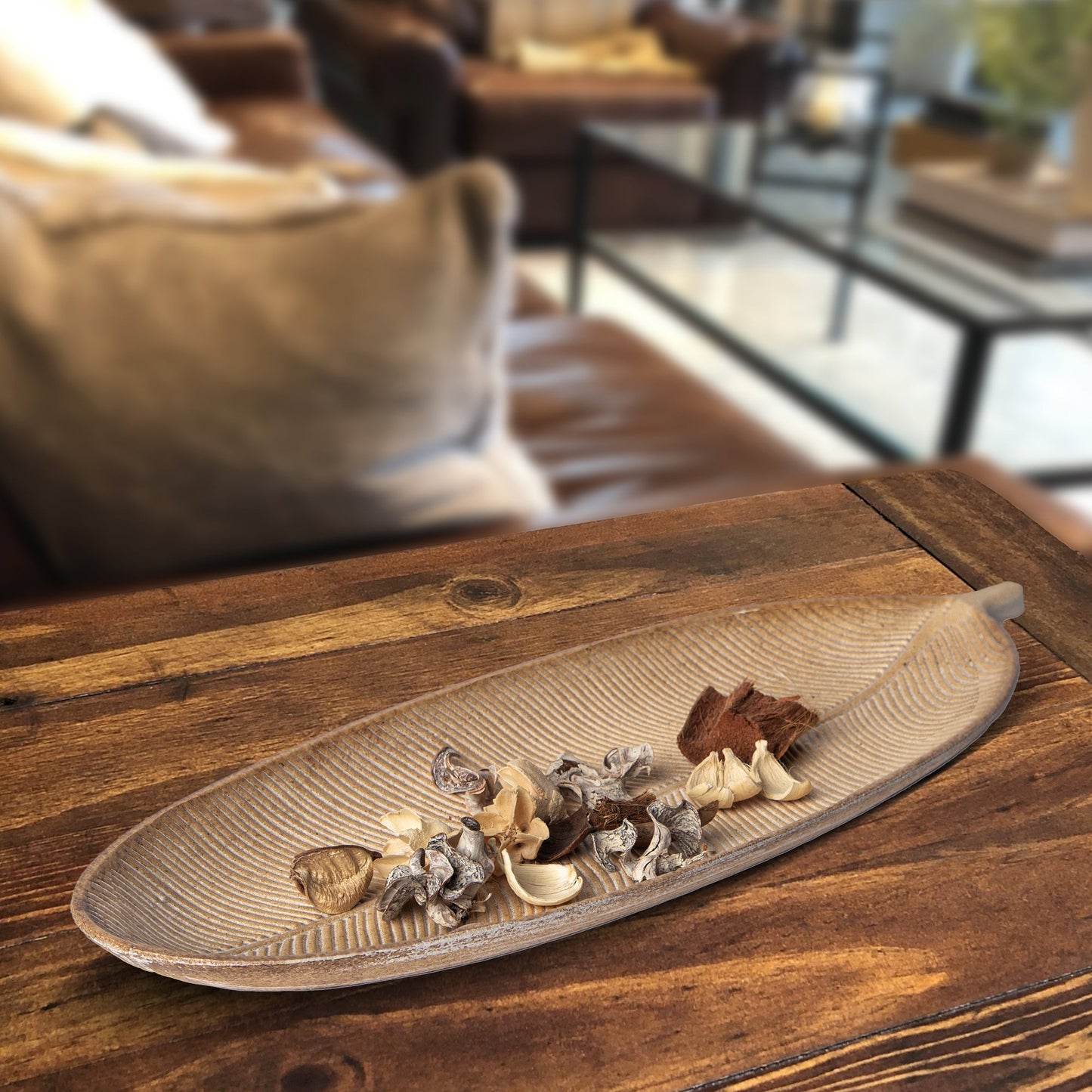 Leaf Design Wood Tray