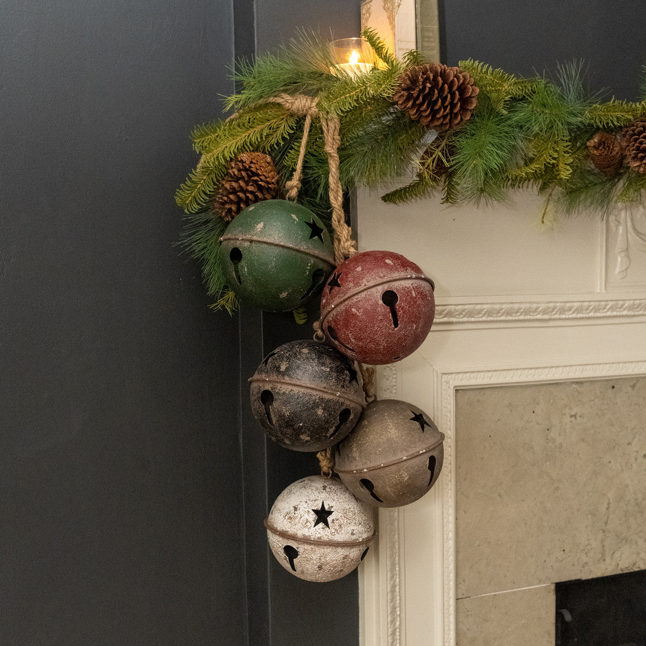 Weathered Metal Sleigh Bells Cluster