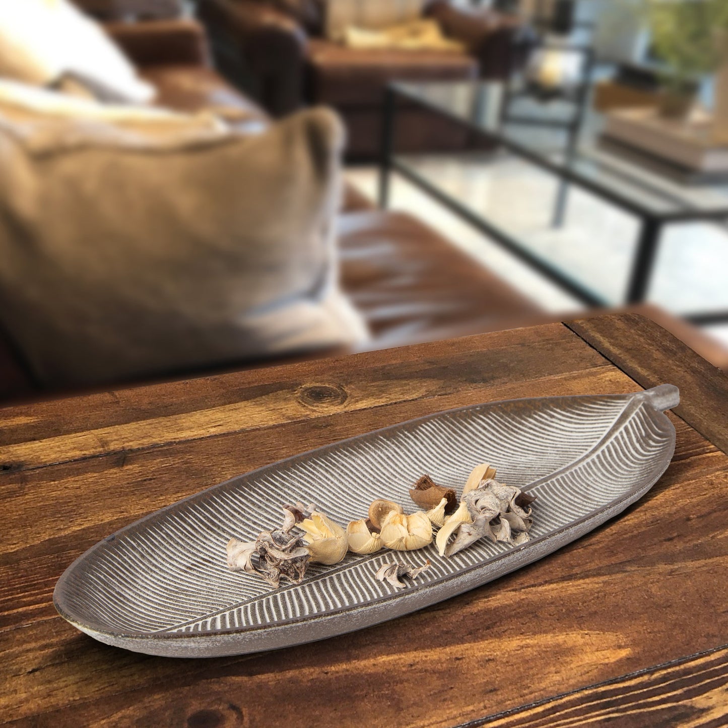 Leaf Design Wood Tray