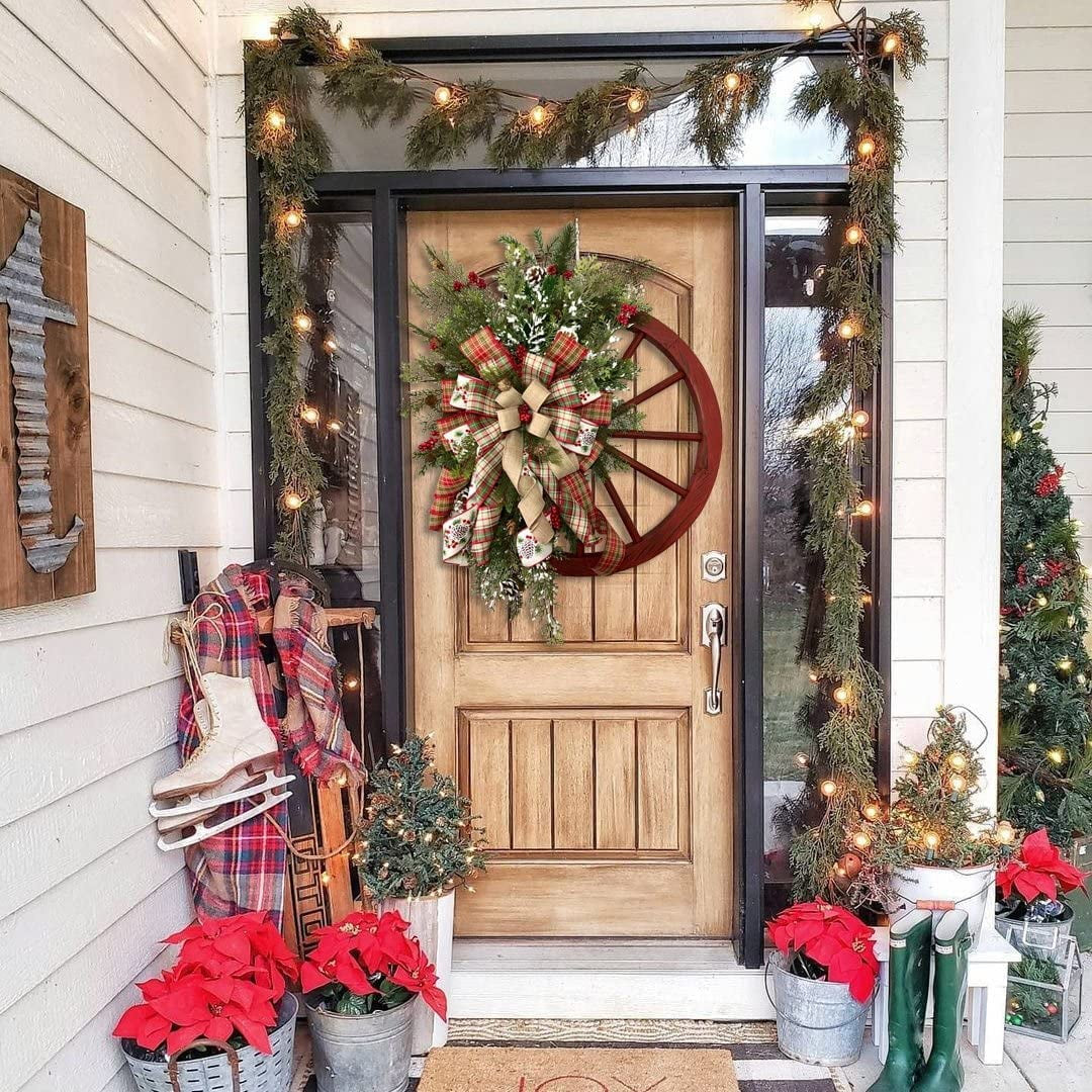 Red Wagon Wheel Christmas Decorations Wreath
