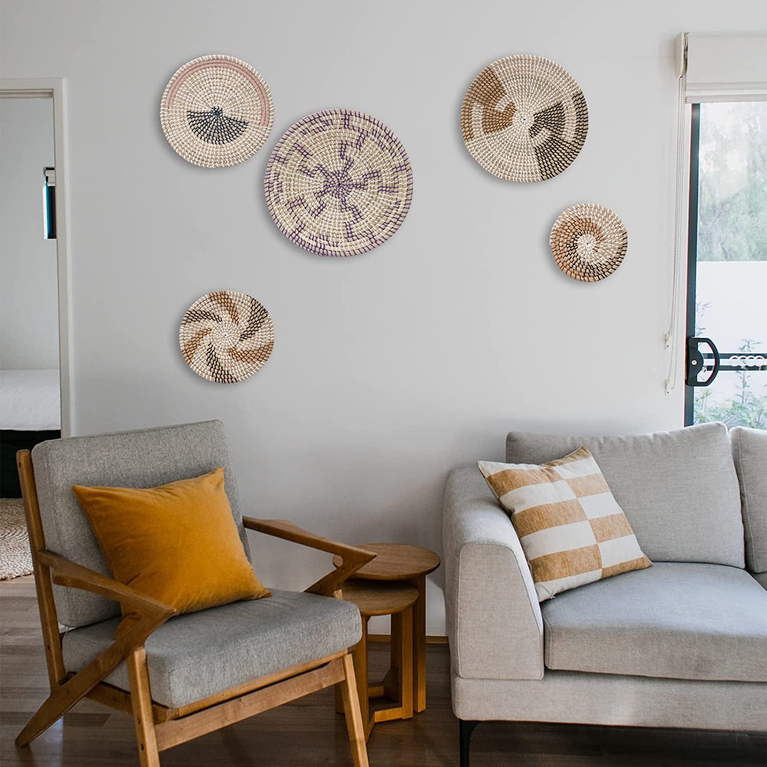 HNHMT Wall Basket Decor, Set of 5 Woven Basket Wall Decor, Handmade Hanging Wall Basket for Living Room or Bedroom, Unique Boho Wall Art.