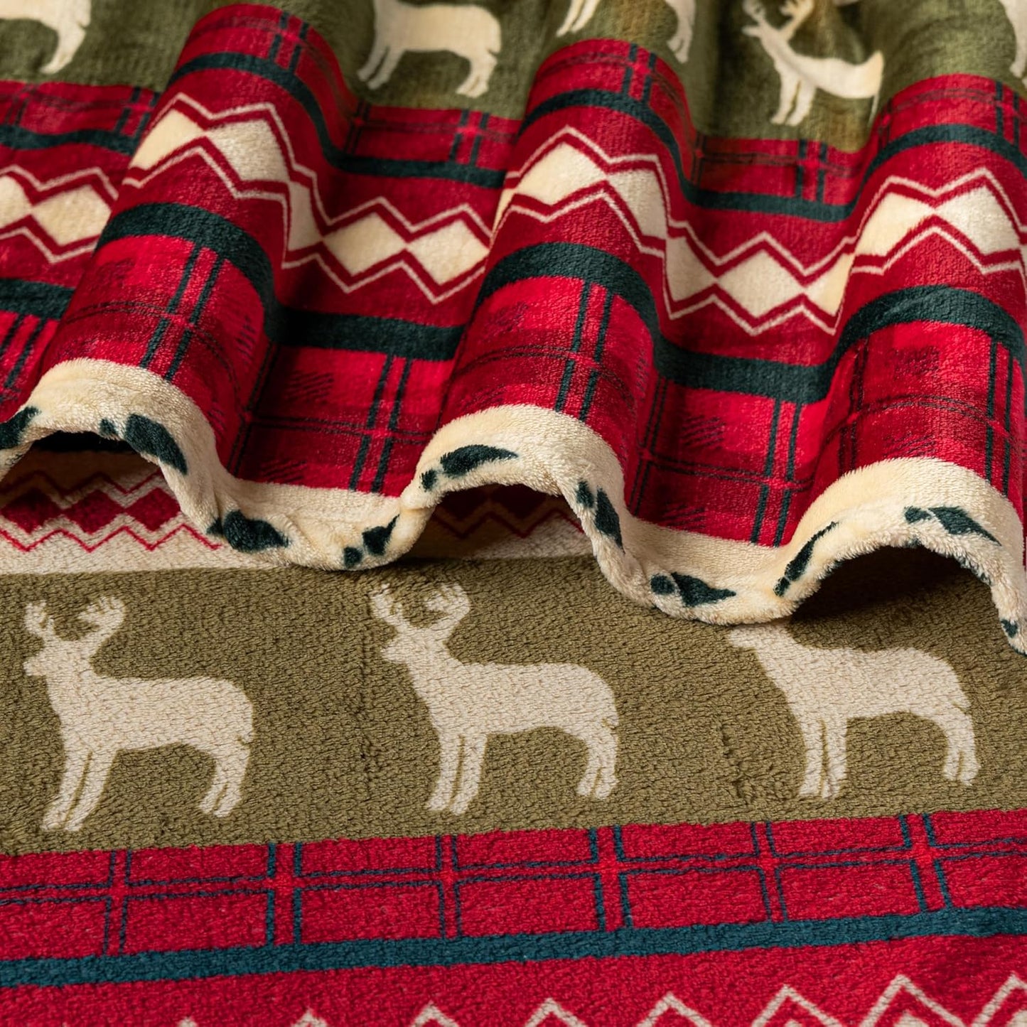 PAVILIA Christmas Throw Blanket | Red Christmas Holiday Fleece Blanket | Soft, Plush, Warm Winter Cabin Throw, 50X60 (Red Christmas)