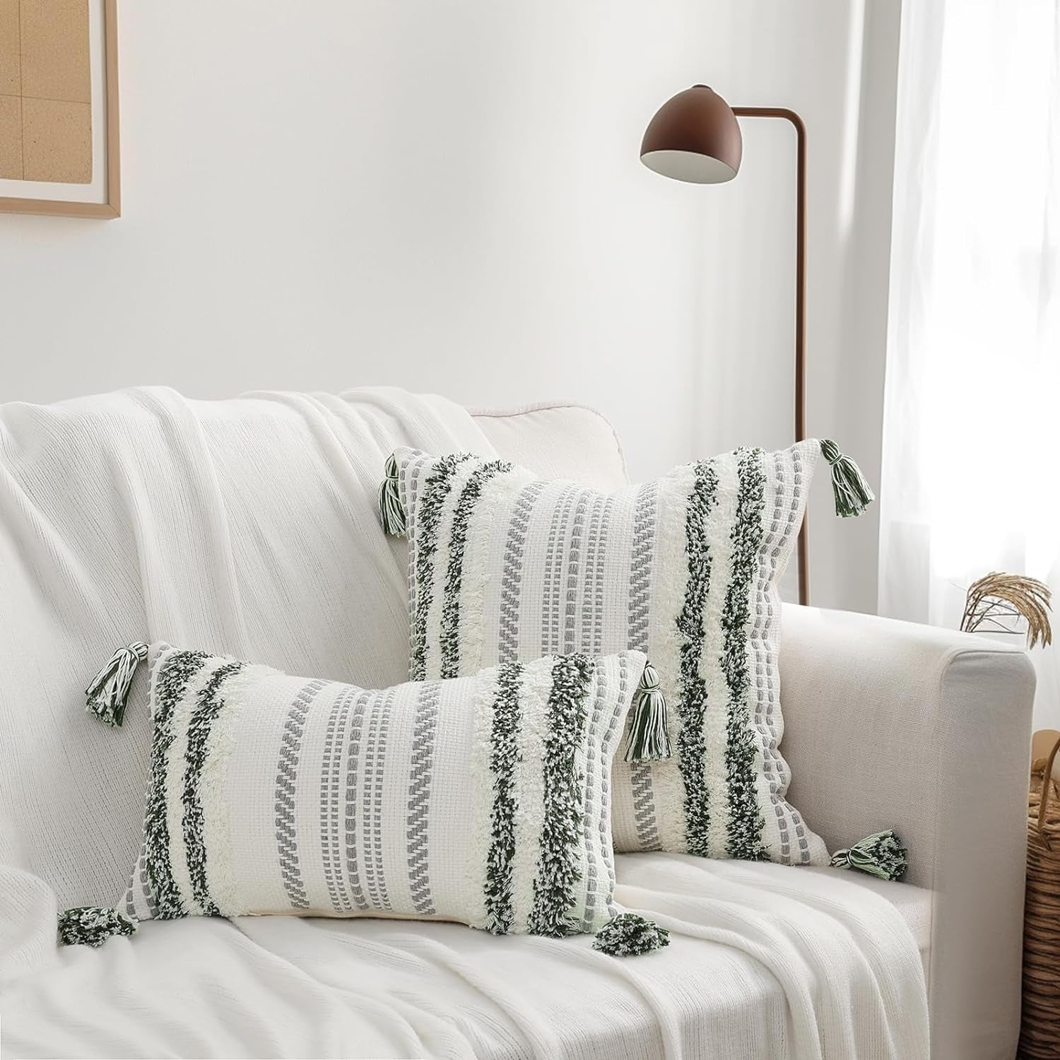 Decoruhome Decorative Boho Throw Pillow Cover 18X18, Accent Neutral Textured Tufted Pillow Cover Striped for Couch Bed Sofa, Khaki and Cream White, Pack of 1