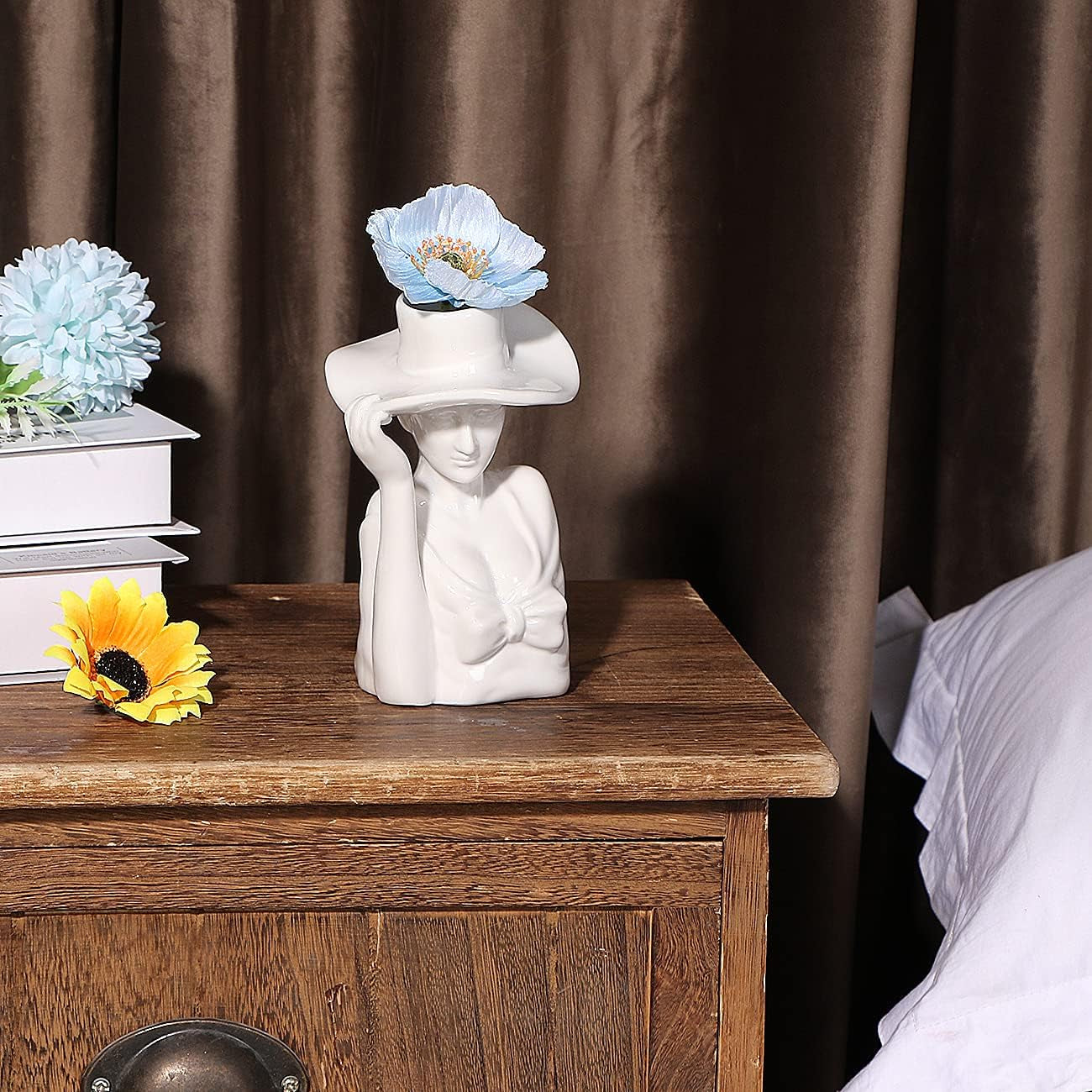 Art Female Form Body Ceramic Vase for Flowers, Creative Elegant Upper Body Woman Face Head Hand Arrangement Sculpture Vase with Cowgirl Top Hat Design for Home Decor, 6 Inch, Glossy White